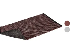 Alfombra de baño texturizada, con base antideslizante.