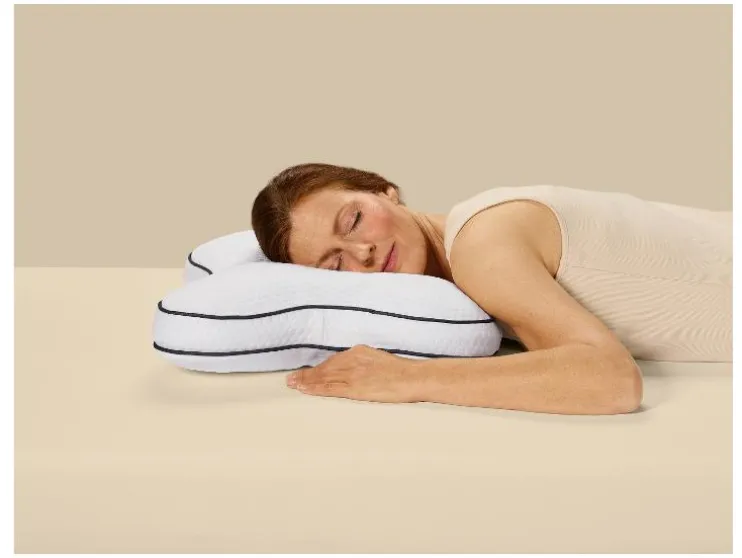 Almohada para los que duermen boca abajo, 53 x 44 x 12 cm.