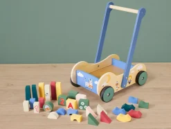 Andador / Cubo de actividades, de madera.