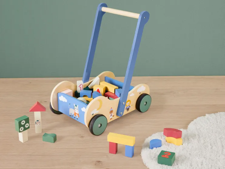 Andador / Cubo de actividades, de madera.
