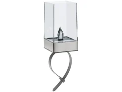 Antorcha solar LED con efecto de llama realista.