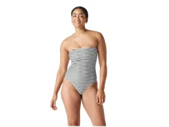 Bañador de mujer, con almohadillas extraíbles.