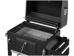 Barbacoa de carbón de confort