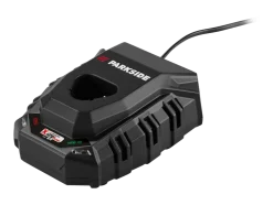 Batería de 12V / 2,5 Ah y cargador de 6 A.