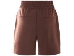 Bermudas de mujer, con bolsillos laterales.