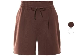 Bermudas de mujer, con bolsillos laterales.