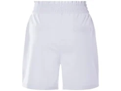 Bermudas de mujer, con bolsillos laterales.