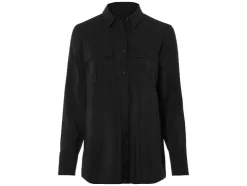 Blusa de mujer, con aberturas laterales.