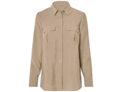 Blusa de mujer, con aberturas laterales.