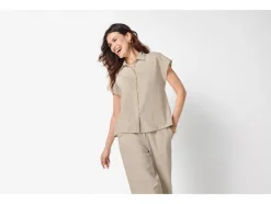 Blusa de mujer con lino