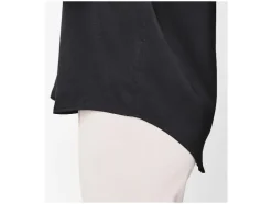 Blusa de satén para mujer