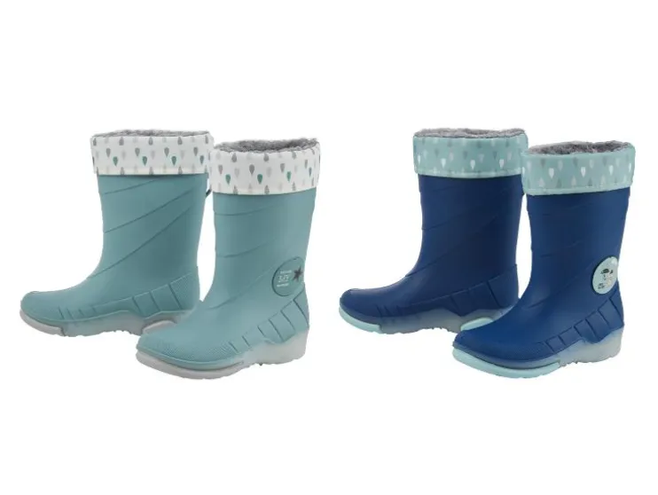 Botas de agua con luz y forro cálido para niño pequeño.