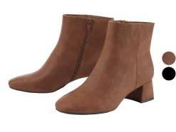 Botines de mujer con cremalleras laterales.
