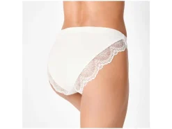Braguita de mujer, 3 unidades.