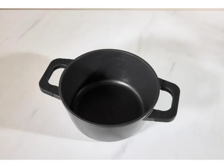Cacerela de aluminio fundido, Ø 20 cm.