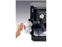 Cafetera combinada »BCO411« para espresso y café de filtro.