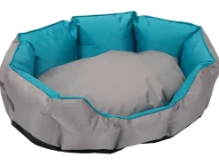 Cama para perros de exterior, con superficie repelente al agua.