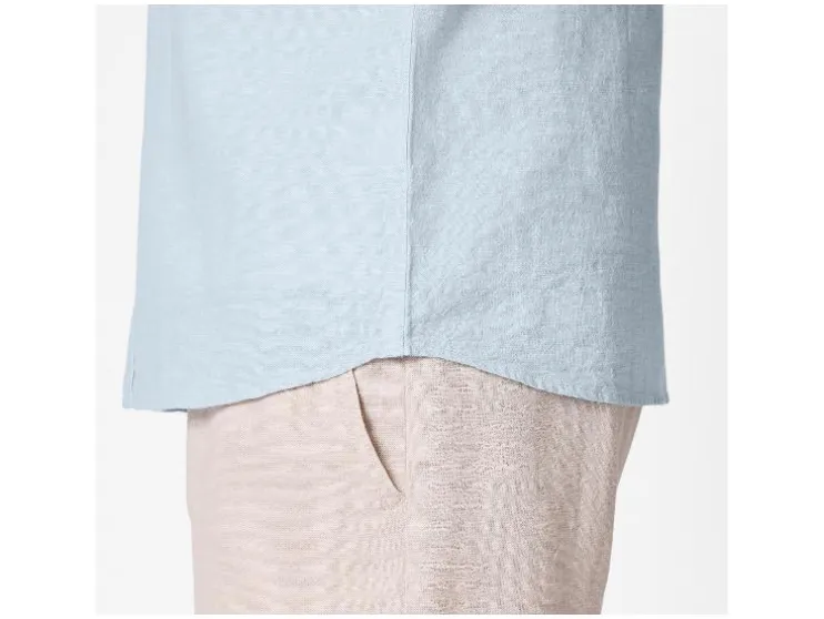 Camisa casual de hombre con lino.