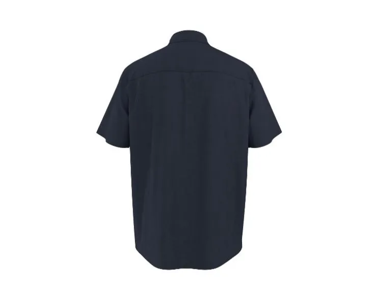 Camisa casual de hombre con lino.