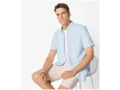 Camisa casual de hombre con lino.