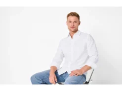 Camisa de hombre, corte regular.