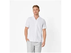 Camisa de hombre, corte regular.