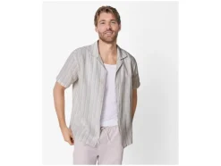 Camisa de hombre de lino.