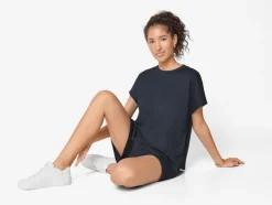 Camiseta de mujer con textura arrugada de moda