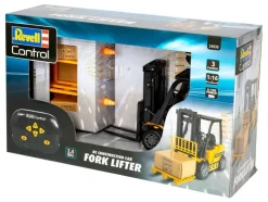 Carretilla elevadora RC con mando a distancia.