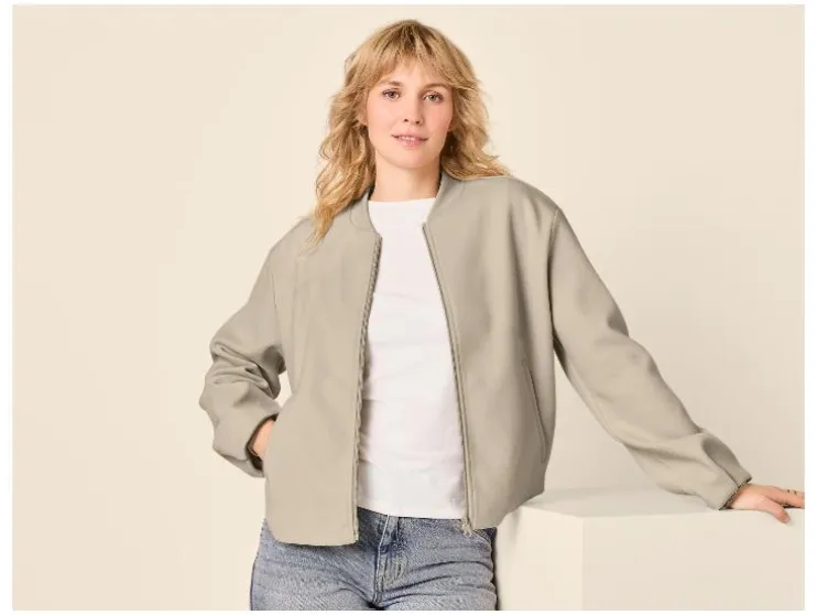 Chaqueta bomber de mujer