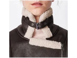 Chaqueta de cuero para mujer