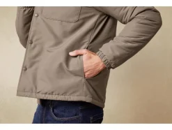 Chaqueta de hombre en calidad ripstop moderna.