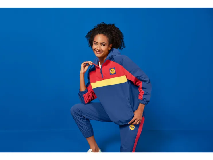 Chaqueta de mujer con estampado de Lidl.