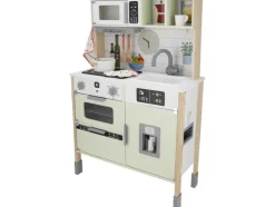 Cocina de madera, 3 alturas regulables, con trasera jugable.