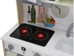 Cocina de madera, 24 piezas.