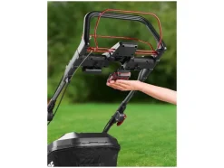 Cortacésped de gasolina »PPBRM 46 B2« con batería de arranque eléctrico y cargador.