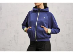 Cárdigan de felpa para mujer, de corte ancho y moderno.
