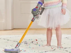 Dyson© Aspiradora de juguete, sin cable.