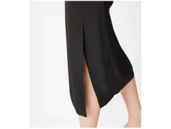 Falda midi de mujer, con abertura lateral.