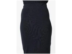Falda midi de mujer, en punto estructurado de moda.