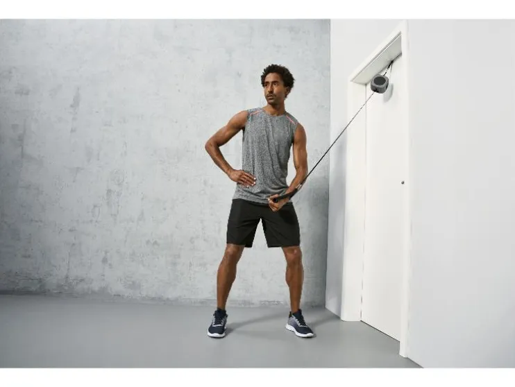 Gimnasio en casa, versátiles opciones de ejercicios de tracción.
