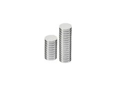 Imanes de neodimio / soportes magnéticos con clip / ganchos magnéticos / imanes con ojal / juego de imanes en recipiente con avellanado.