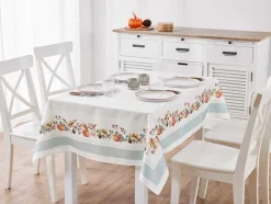 Juego de mantel y camino de mesa, de material reciclado.