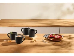 Juego de tazas, 4 piezas.