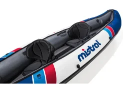 Kayak de nailon, sistema de 3 cámaras de aire, con 2 remos dobles.