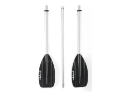 Kayak de nailon, sistema de 3 cámaras de aire, con 2 remos dobles.