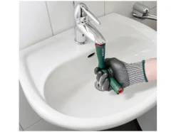 Llave de montaje universal para sanitarios, junta cardán y 19 funciones.