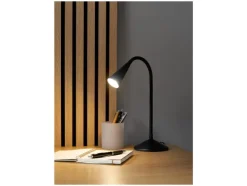 Lámpara de mesa LED con cuello flexible de metal.