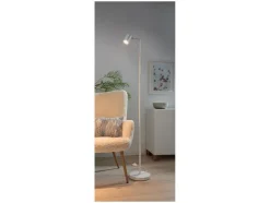 Lámpara de pie LED, con cabezal orientable e inclinable.
