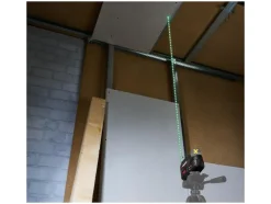 Láser de líneas en cruz recargable 12 V
